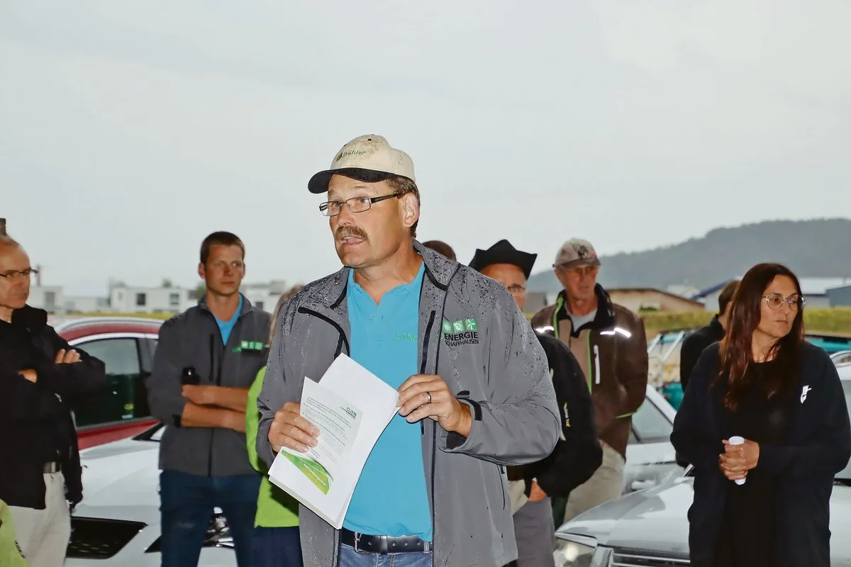 9108f954aaf5c0c2b119def11febde2a41643f06 Hansueli Graf ist Präsident des Vereins Landenergie Schaffhausen. Das grosse Interesse von Landwirten und Landwirtinnen am Fachabend Biomasse hat ihn gefreut. (Bild Roland Müller)