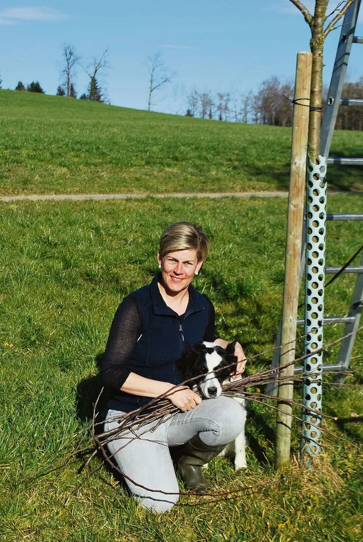 00db4a6d7c31131cf837b83354d8bcafad07e557a37e80d7e7ddde22d88af091 «Mer puured», sagt Elisabeth Rüttimann, Präsidentin der Luzerner Bäuerinnen, wenn sie nach ihrem Beruf gefragt wird.