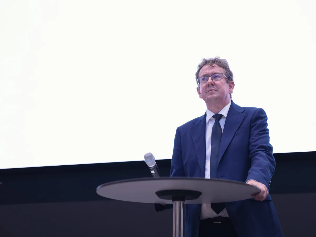 JPEG-Bild-69BA43B1D864-1 Podium am Strickhof: Bundesrat Albert Rösti wirbt für ein Nein