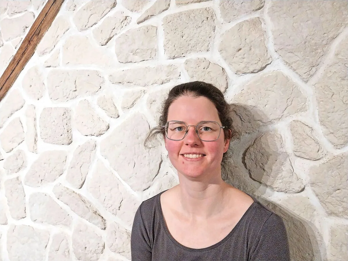 ae342a68cccbbdeb95b845647034dd8b0dea865e2db048fea898e4873bee7cd2 Vanessa Langer aus Frankreich