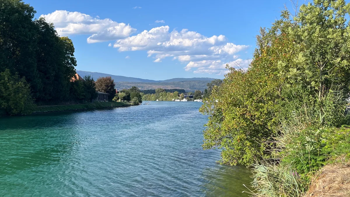 IMG_4741 Kopie.jpeg Der Zihl-Kanal zwischen Neuenburger- und Bielersee ist eine der Schlüsselstellen der Juragewässer-Korrektionen.