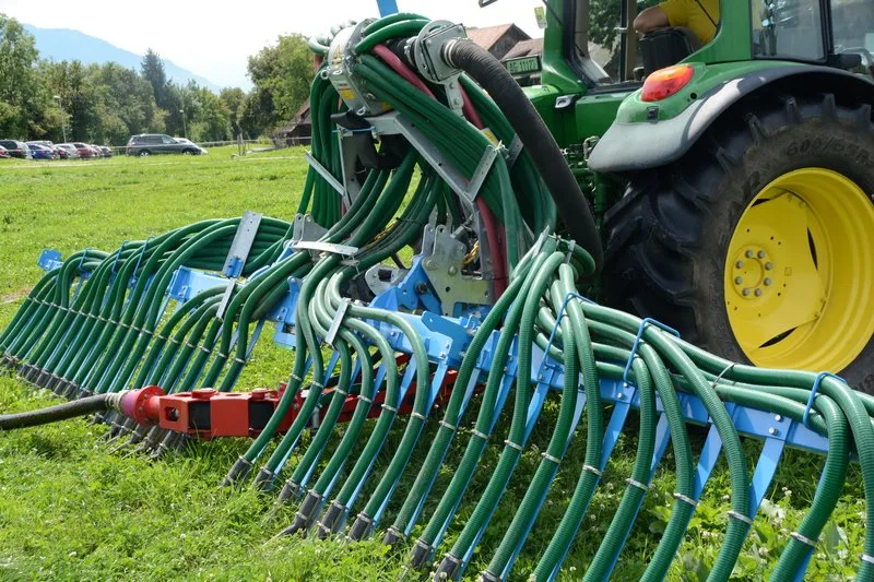 schleppschuh SMP ruft Betriebe bei den neuen Gülle-Vorschriften zu planvollem Vorgehen auf