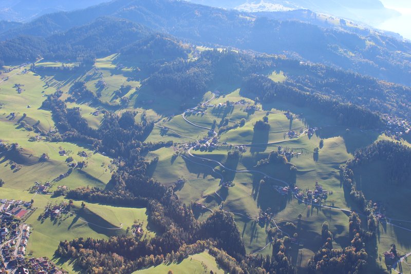 Bund, Kantone, Städte und Gemeinden diskutieren, wie die Schweiz 2050 aussehen soll