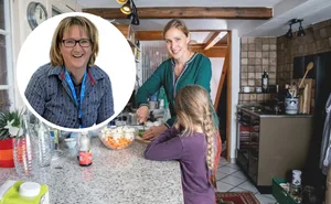 Andrea Wyss ist gelernte Köchin, Mutter und Bäuerin und kommentiert jede Woche die Menüs der Landfrauen.