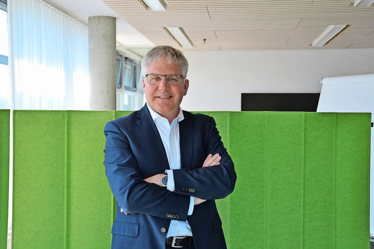 de1a3e4f63f5250c3ce82cf32575d2e65ed2c7b2e4b5bd0c5d9f93e573e9079d Man sei offen für Lösungsvorschläge aus der Praxis, sagt Christian Hofer. Die Herausforderung sei aber, dass die Agrarpolitik für alle gelten muss und nicht alles auf jedem Betrieb gleichermassen funktioniert.