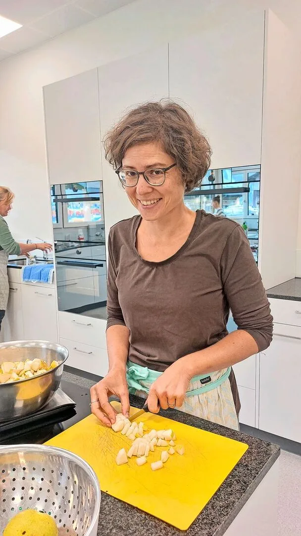 8174ef59d8307d565b6c190844097d7d54c99471477ee49ccd5e121c49c26084 Marianne Würsch mag bei der Ausbildung die praktischen Fächer wie Kochen oder Gartenbau.