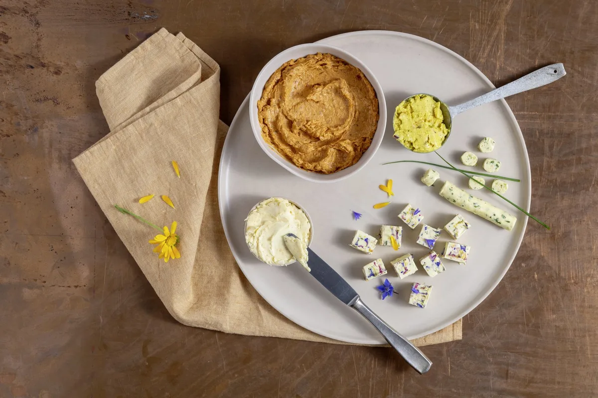 Butter-LF-Kochbuch-3213 26 Grundlagen, 130 Rezeptvarianten: Das neue SBLV-Kochbuch setzt auf das Baukastenprinzip