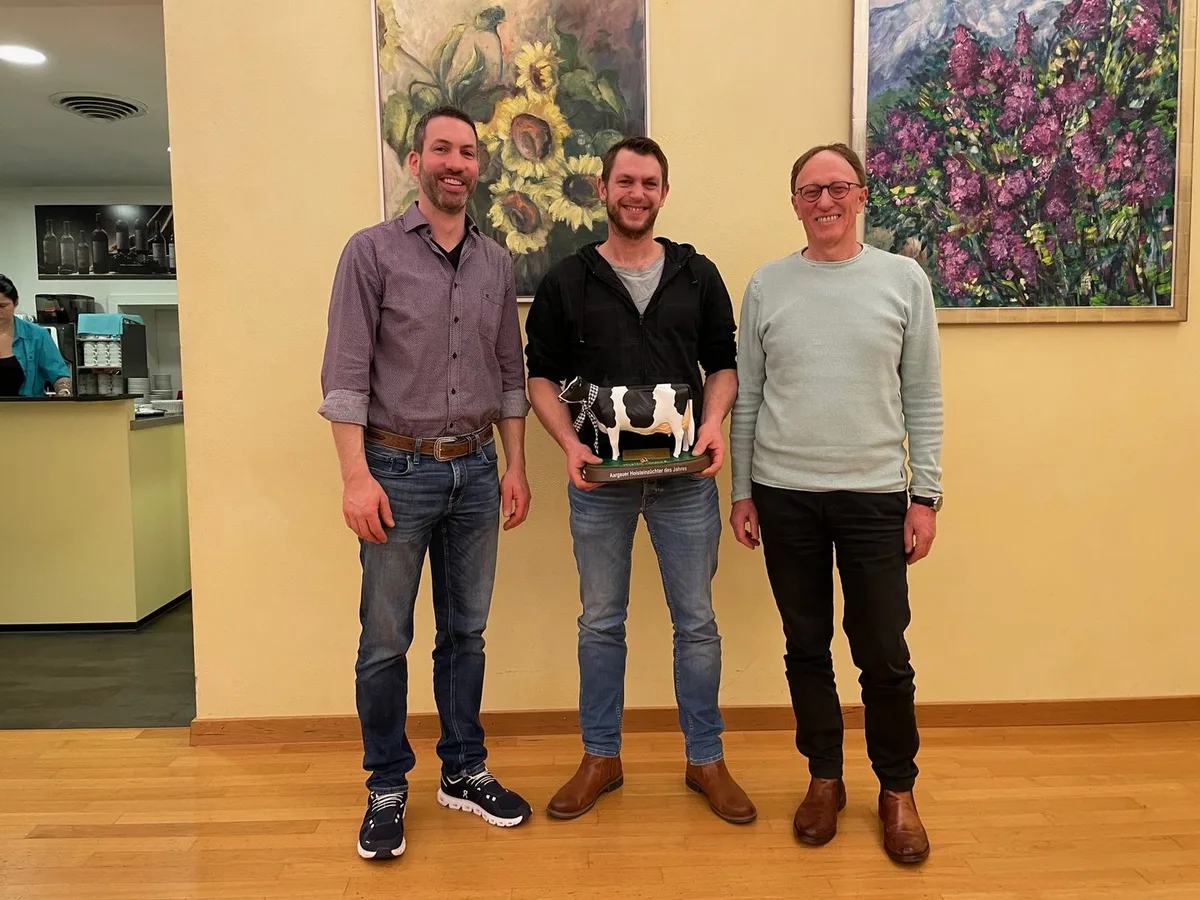 Holstein_2 Holstein Aargau zeichnet Roman Meyer als Züchter des Jahres aus