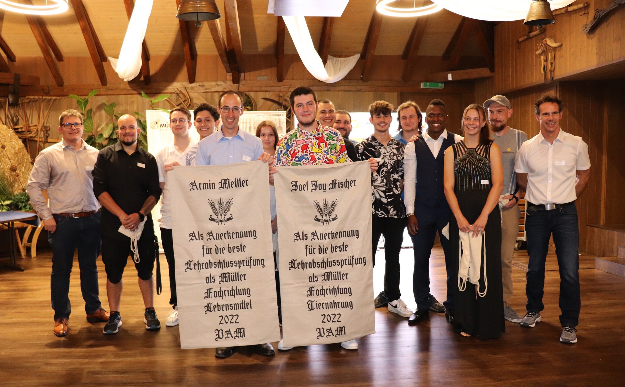 Diese 13 Müllerinnen und Müller aus der Deutschschweiz haben die Ausbildung erfolgreich abgeschlossen