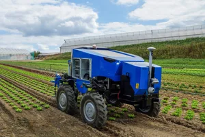 Der Feldroboter namens Anatis stellt die Serco Landtechnik AG im Jahr 2020 vor. Bild zVg