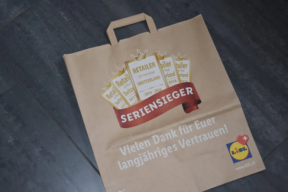 665313d56407902044afdd5fda40455ad01bc11f Lidl ist der «Retailer of the Year» – warum der Award kaum eine Papiertasche wert ist
