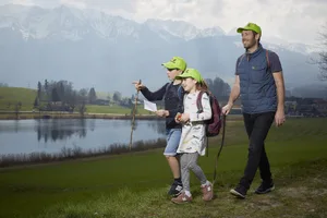 Die kulinarische Schnitzeljagd verbindet eine schöne, aussichtsreiche Wanderung mit dem Genuss regionaler Spezialitäten. (Bild zVg)