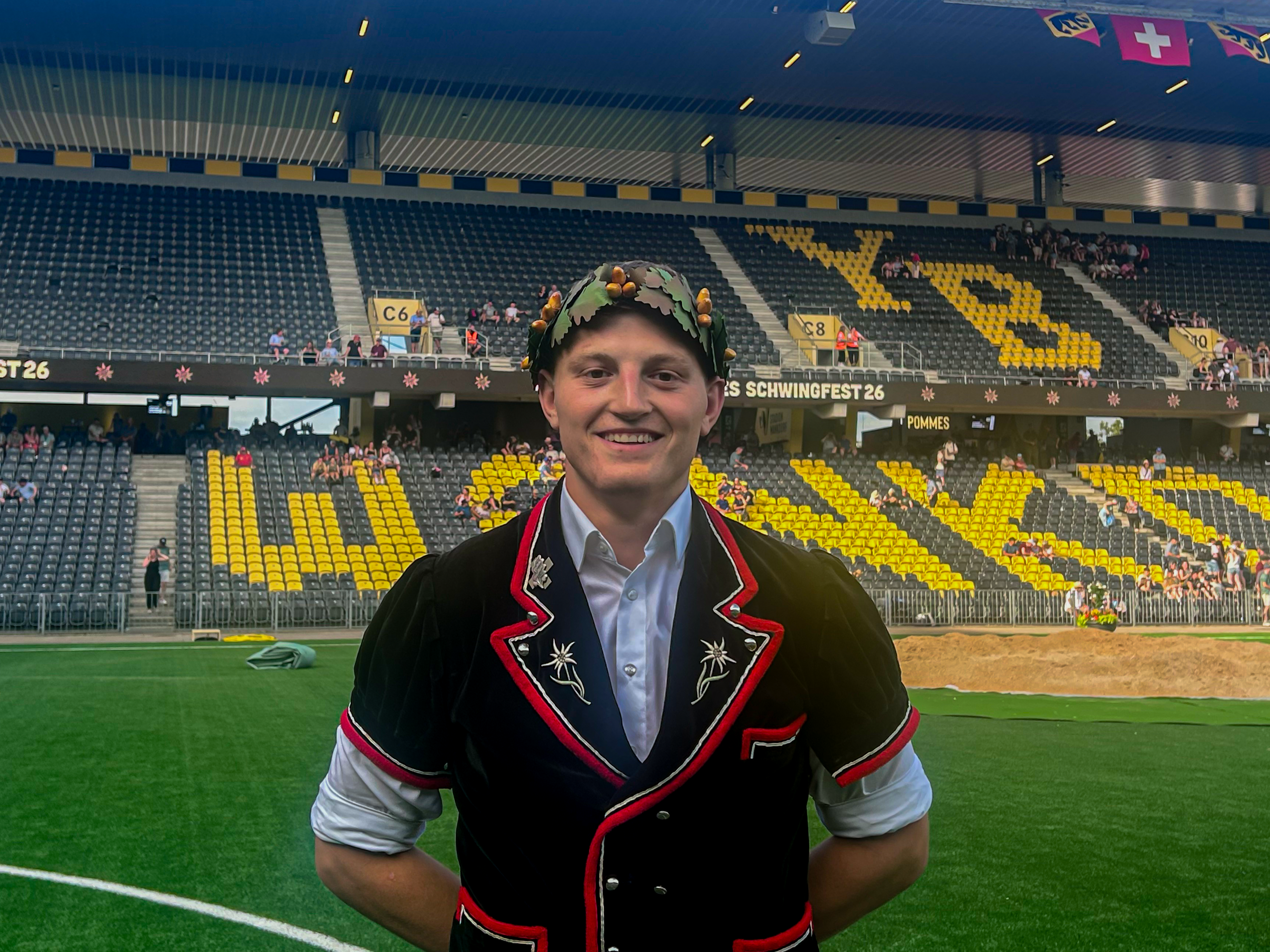 David Lüthi holte seinen ersten Teilverbandskranz. Damit schaffte er den Sprung vom einfachen zum doppelten Sternschwinger.