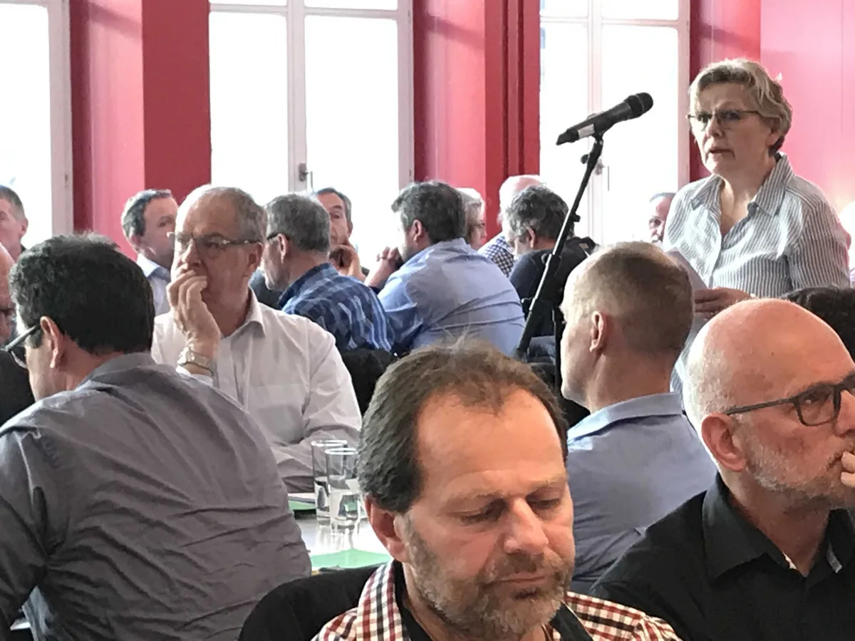 7ef1bd1e0bf9d7c20d1fe9ca847479949a8aebe5 Chancenlos gegen die männliche Mehrheit: Christine Bühler an der Laka des SBV. (Bild akr)