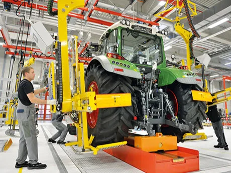 89039d2d890f8ec5afbda9def5bc2570ce3462a3 Traktorenfertigung im bayrischen Fendt-Werk Marktoberdorf. (Bild pd)