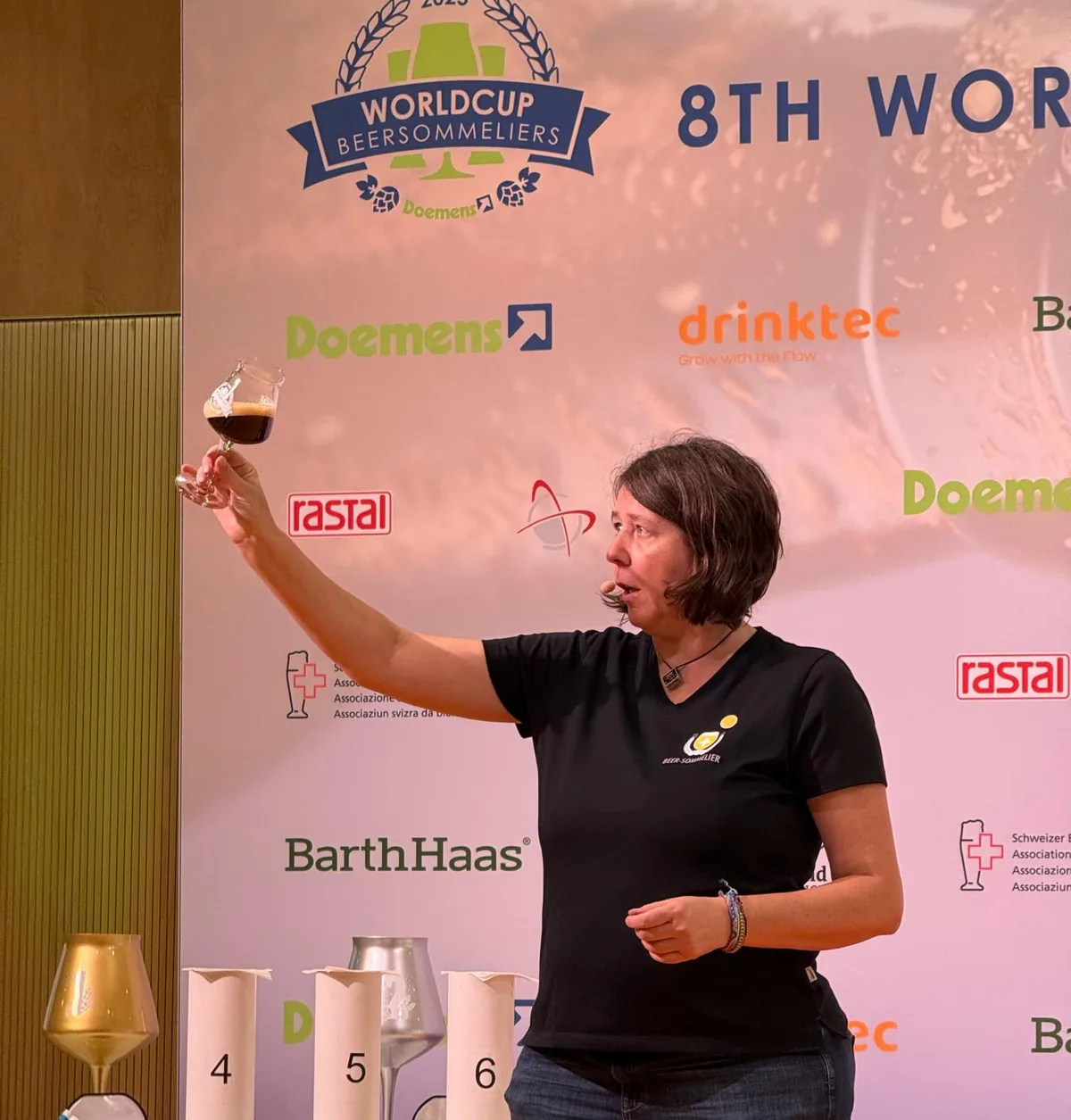 WM_2025_Elsenbast_Finalpräsentation Bier-Sommelière Cindy Elsenbast: «Ab Herbst dürfen es deftigere Biere sein»
