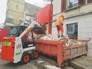 Die Leiser AG baut den Bobcat mit einem Elektromotor um. Bild: zVg.