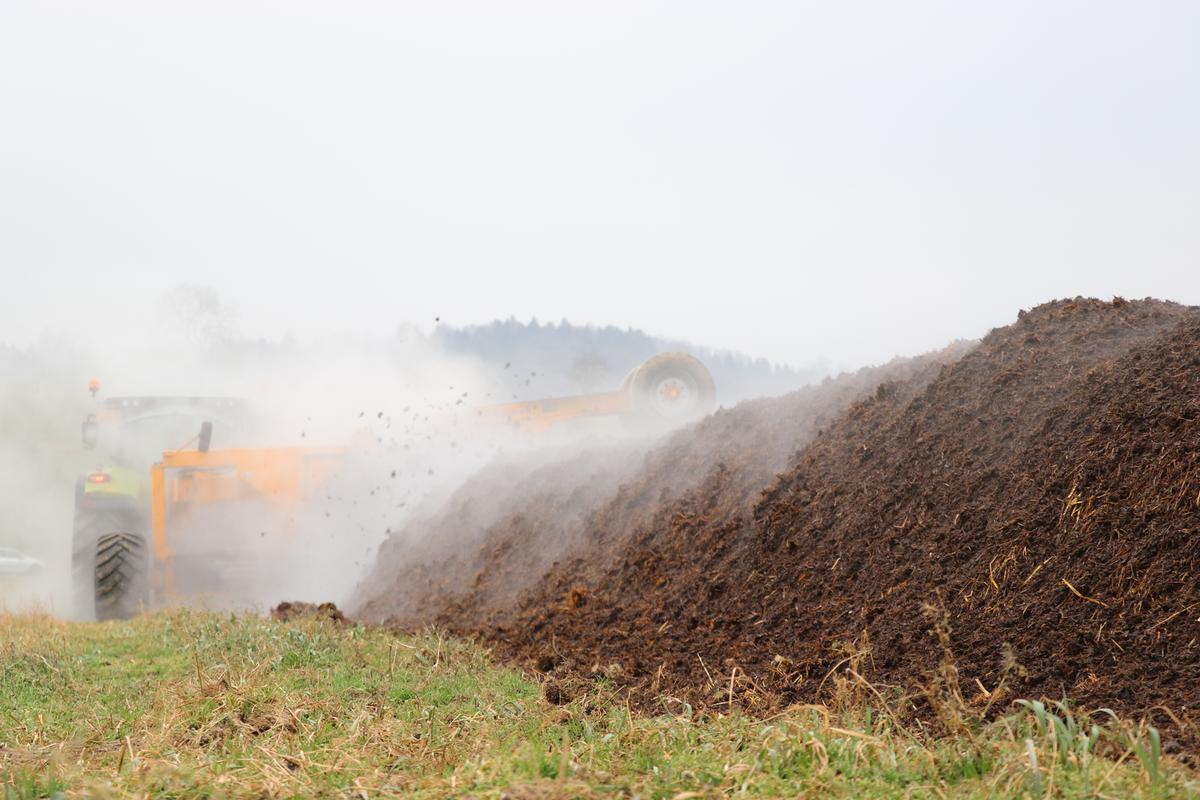Ein Ressourcenprojekt, das aktuell in die praktische Phase startet, hat die Steigerung der N-Nutzungseffizienz von Hof- und Recyclingdüngern zum Ziel.