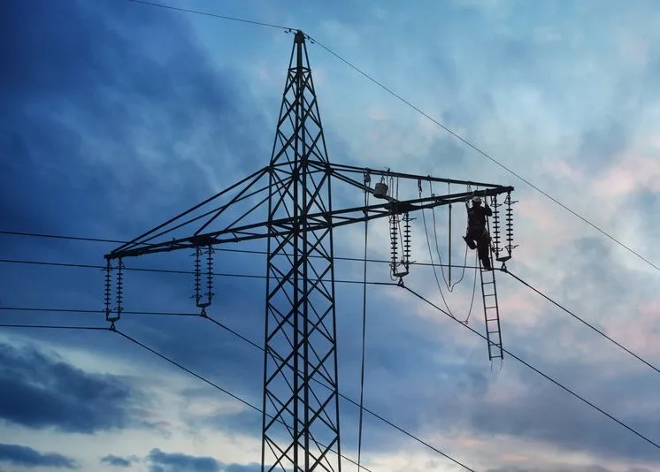 csm_DG_22-11_MM7_strommast_b68cecdc94 Wie sich Landwirtschafts-Betriebe auf eine Teil-Netzabschaltung vorbereiten können