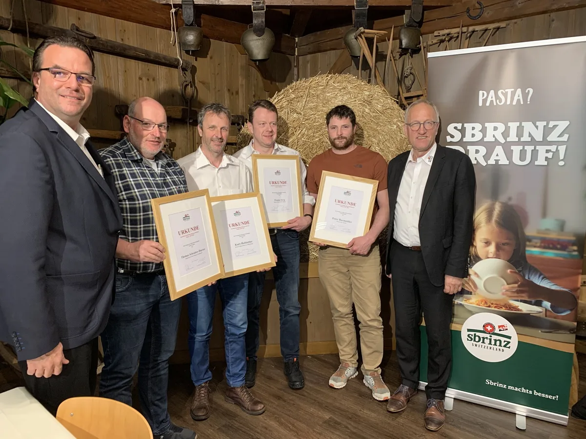 Geehrte_Ka__ser Harter Markt für Hartkäse