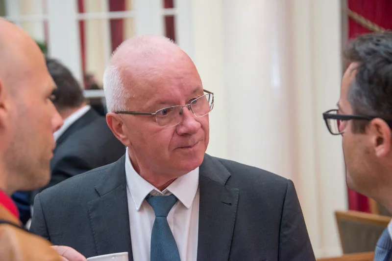 e5526e4c2624a0257d57bf2a9b82348030e9489e BLW-Direktor Bernard Lehmann sagt, dass sich Agrarpolitik und Marktliberalisierung nicht ausschliessen. (Bild hja)
