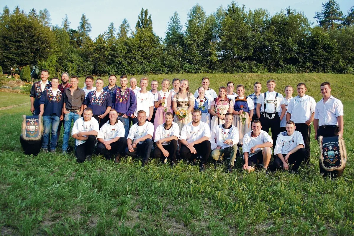 Fünf Landwirtinnen und 30 Landwirte erhielten das Abschlussdiplom.