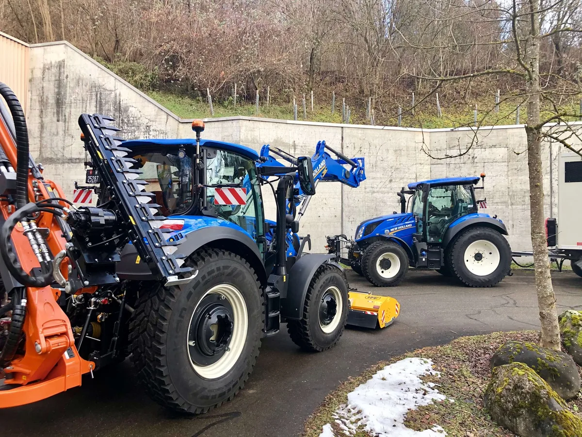 c54fddd2b3a6125f911cb3cb3e72fc87d88cf863 Armasuisse kauft 13 Kompakt-Traktoren New Holland T5 AutoCommand. (Bild: «die grüne» / Jürg Vollmer)