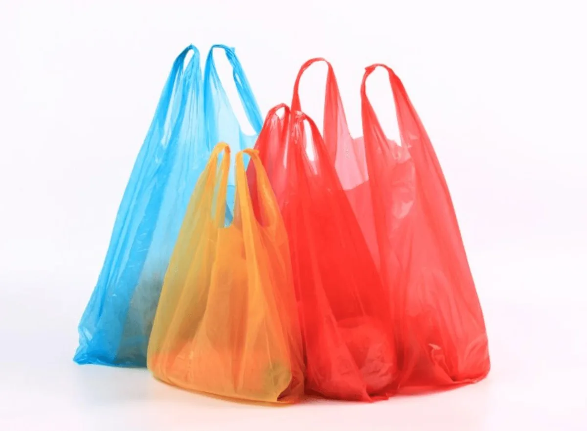 66aa3713c0348324bc5dac2765a4b6e11a16edb7 Plastiktüten sind für den Einzelhandel in Island nun verboten. (Symbolbild Stockphoto)