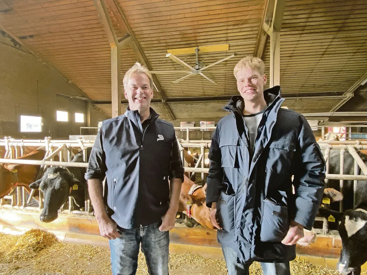 Das Liebes-Glück über eine TV-Sendung finden? Die beiden Vollblut-Landwirte Stefan (links) und Nicolas Henzi wagten den Versuch. Sie stellen sich und ihr Leben in der aktuellen Staffel der Sendung «Bauer, ledig, sucht...» vor.