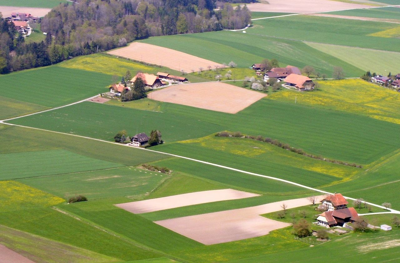 Das Gesetz schriebt einen sorgfältigen Umgang mit Fruchtfolgeflächen vor. (Bild jgk.be)