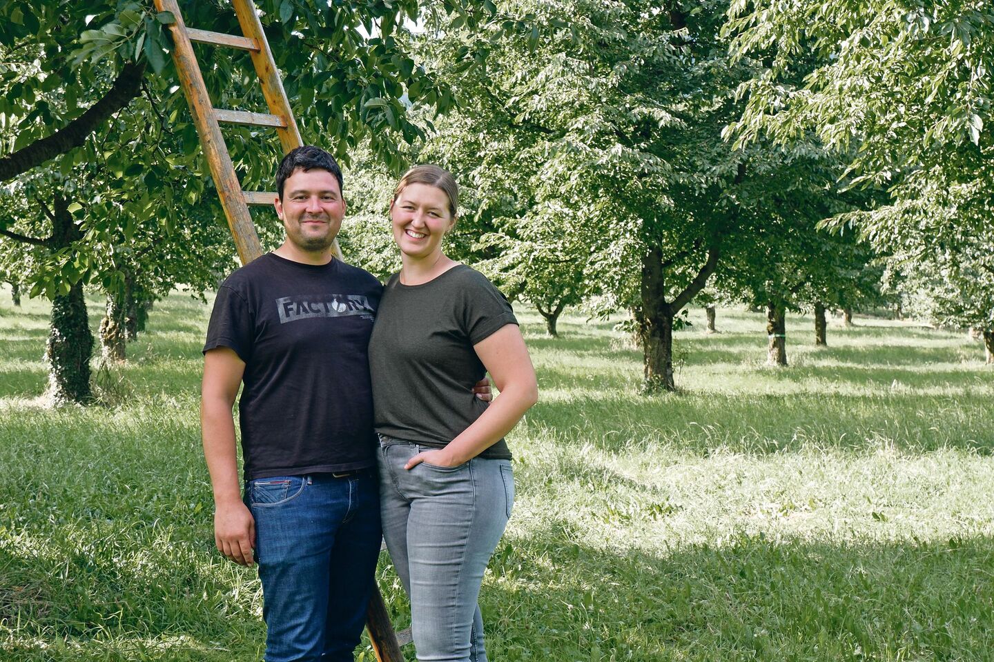Seit drei Jahren führt Benjamin Meier den Brunnenhof im solothurnischen Leimental. Seine Partnerin Désirée Mathis arbeitet ebenfalls auf dem Betrieb.
