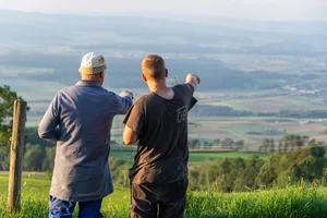 Die junge Genration wünscht sich am Arbeitsplatz ein gutes Arbeitsklima mit viel Offenheit und Vertrauen. Die Löhne stehen nicht an erster Stelle.