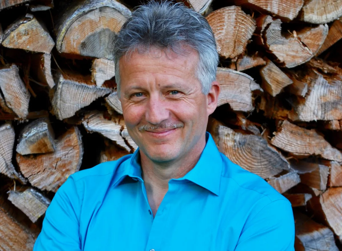 0f4169dc7106635ea94dbedff2cc2f7f0af0e8d1 Philipp Gut leitet die IG Suisse Christbaum am Wallierhof. Bild: zVg