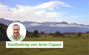 Arno Capaul ist Bio-Landwirt aus Andiast GR.