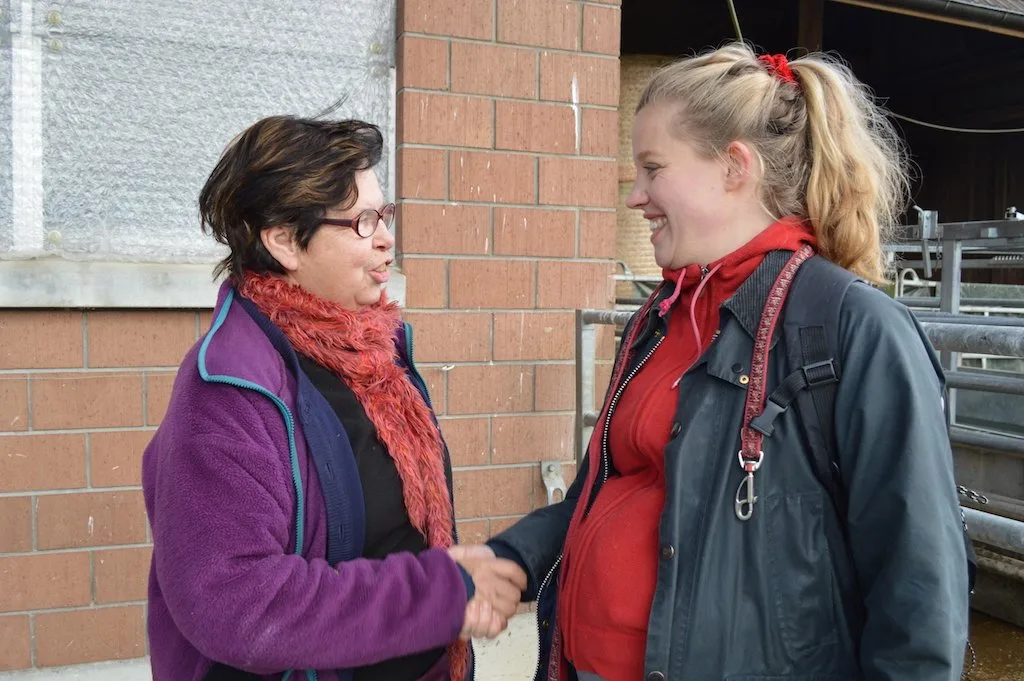 e0b9fee5daf7aacc7d430ef756e593bf5040255c Margrit Binder (links) und Ailine Thiemann waren sich nicht in allem uneinig. (Bilder asa)