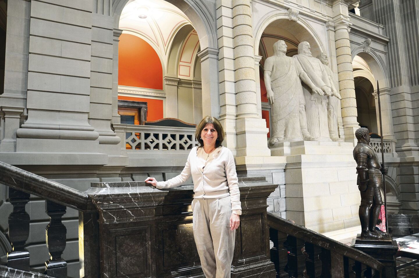 Christine Bulliard-Marbach führt einen Landwirtschaftsbetrieb in Ueberstorf FR und ist seit 2011 im Nationalrat.