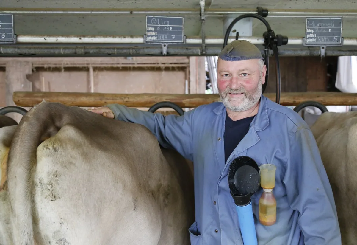 0feeffb7b81bee22413acf1f57df87fbbd04b0f4 Christian Kohler erhielt Anfang 1990er Jahre noch rund einen Franken für ein Kilo Milch, heute ist es noch die Hälfte. (Bilder lid)