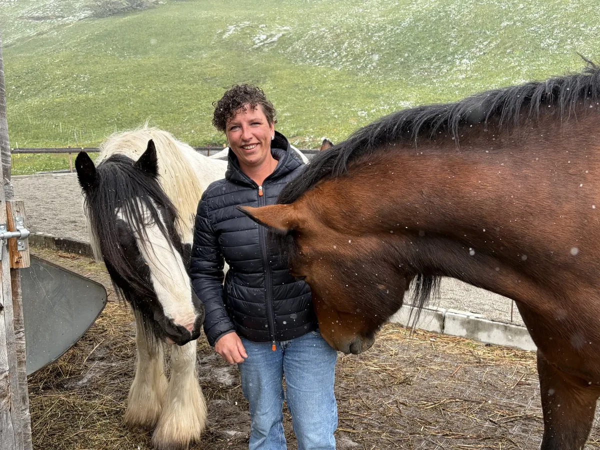 TinaBrosi2 Bäuerin Tina Brosi: Von der Ostseeküste in die Bündner Bergwelt