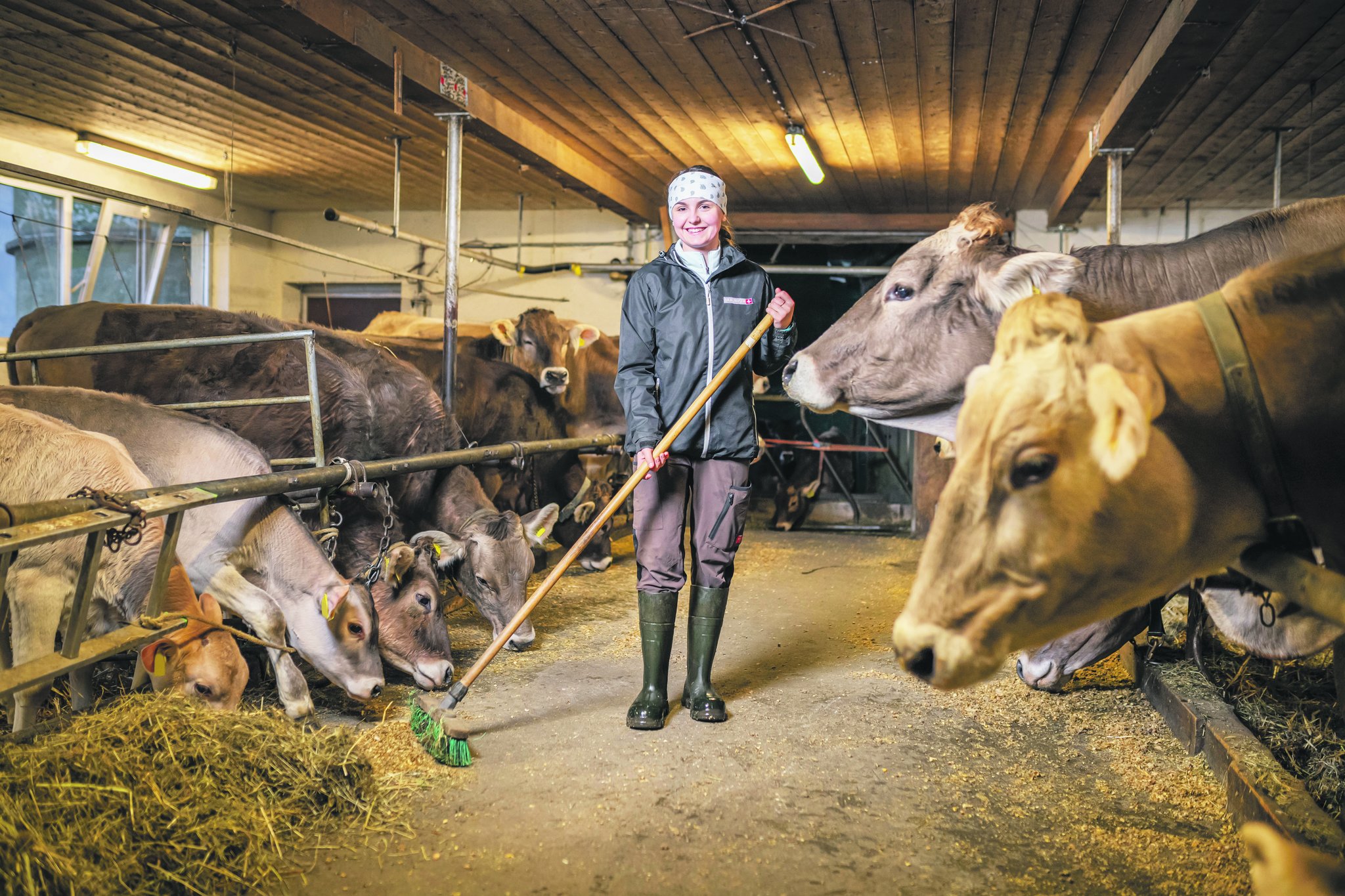 Braunviehkönigin Alessia Sonderegger ist eine Hoheit mit Händchen für die Viehzucht