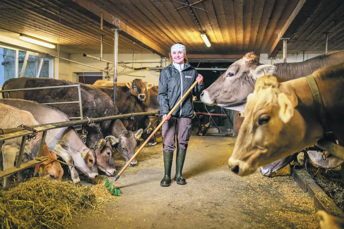 Braunviehkönigin Alessia Sonderegger ist eine Hoheit mit Händchen für die Viehzucht