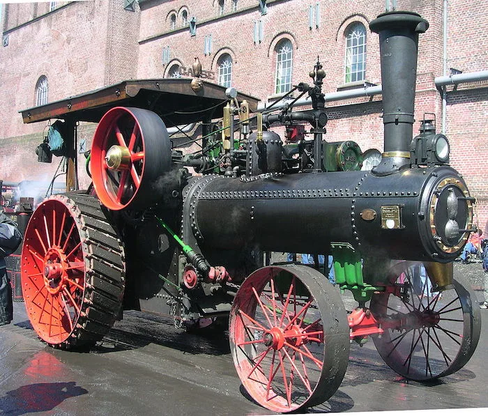 bc7f9224f783d8a25823c1f155d131703c2b9a96 Traktoren: Der Case-Dampftraktor (Baujahr 1911). (Bild Wikimedia)