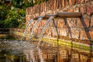 Tiefere Grenzwerte für Chemikalien im Wasser finden in der Öffentlichkeit häufig Zustimmung. (Bild Pixabay)