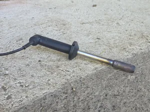 Nach dem Enthornen sollte ein Kühlbeutel zum Einsatz kommen. Das wird von den Kälbern geschätzt.