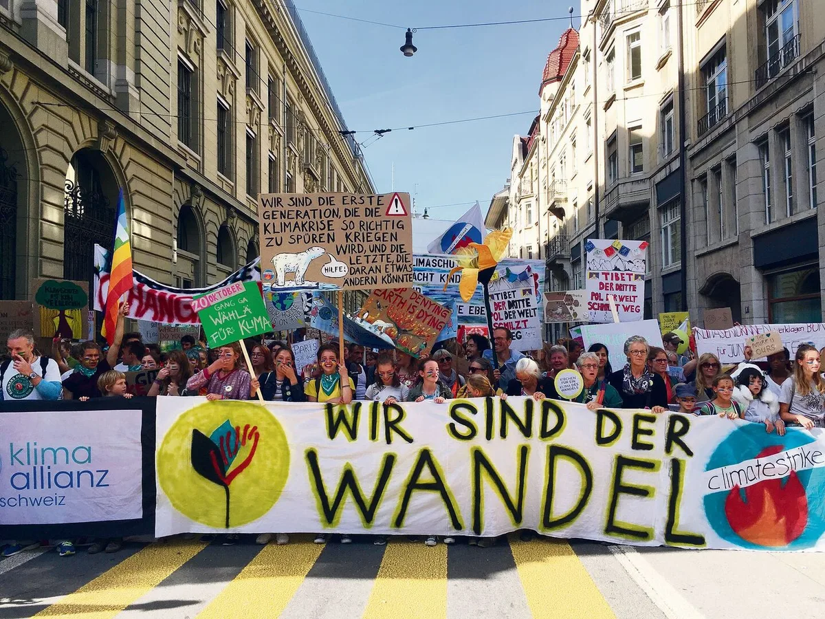Der Druck der Klimabewegung zeigt Wirkung: Grosse Konzerne setzen sich ehrgeizige Klimaziele und suchen ihre Wertschöpfungsketten nach Reduktionsmöglichkeiten ab.
