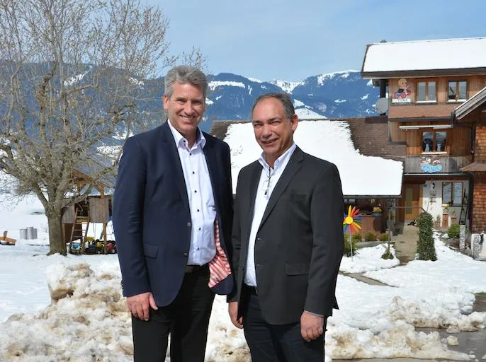 4bc2224e2e143de0b2bfe06c5e982f90d6146922 (l. n .r). Daniel Suter, Präsident, VSP, Cyrill Busslinger, neues Vorstandsmitglied VSP (Bild zVg)