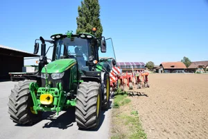Bei den einzelnen Marken führt John Deere die Zulassungsstatistik des ersten Quartals mit einem Zuwachs von 76 Prozent (58 Einheiten) an.