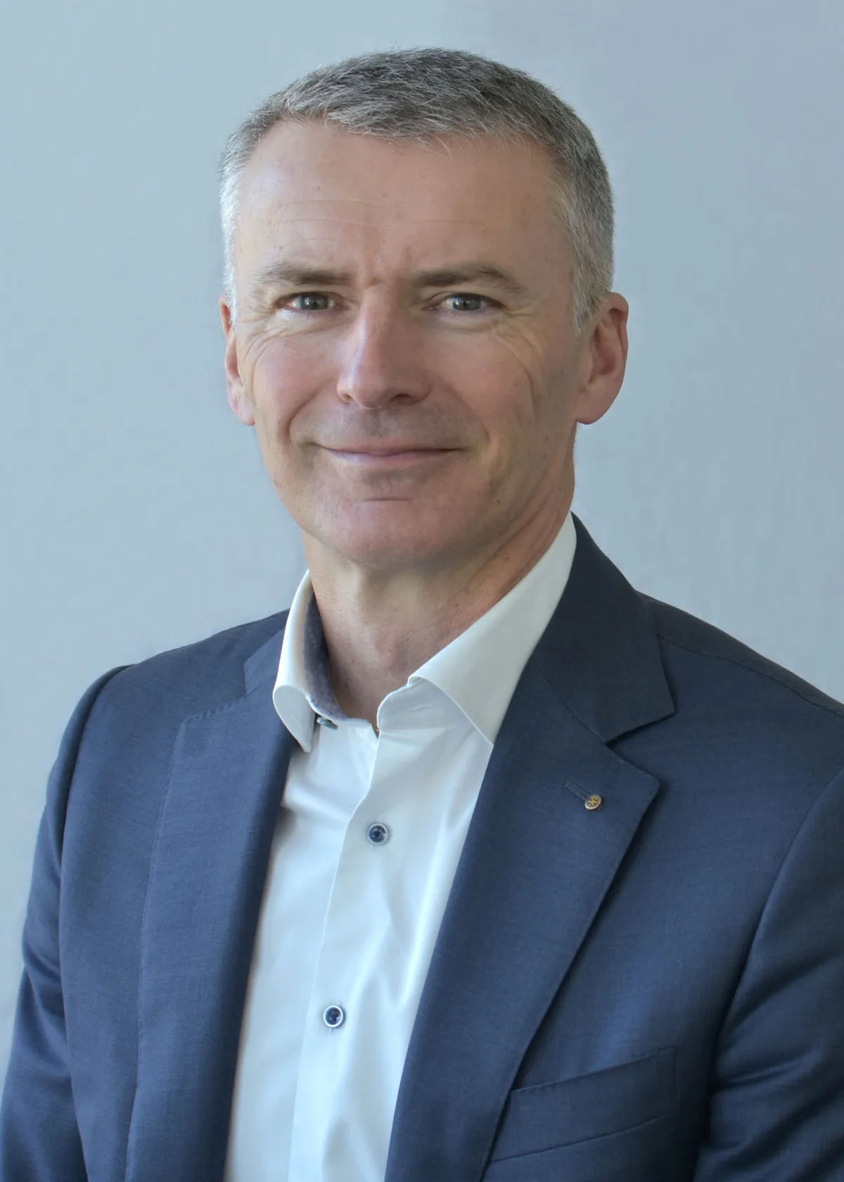 PeterBruhin-Laveba Peter Bruhin hat die Bodenhaftung nicht verloren