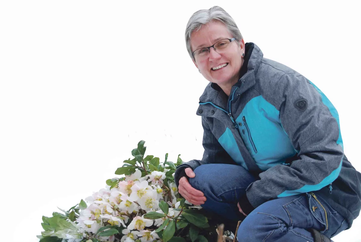 6340080376d73a398475d0448eec1731b2a4955e Adelheid Wolgensingers grosse Leidenschaft ist der Garten. Für sie ist das Wachstum der Pflanzen jedes Jahr ein Wunder. (Bild Ruth Bossert)
