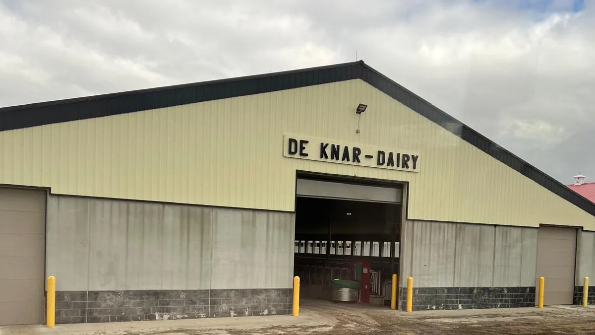 defaaede-9e53-49a4-81bd-b4b52042bd6d.jpeg Die Wurzeln von De Knar Dairy liegen in den Niederlanden – dort legte die Familie Verhoef den Grundstein für ihren späteren Erfolg in Kanada.