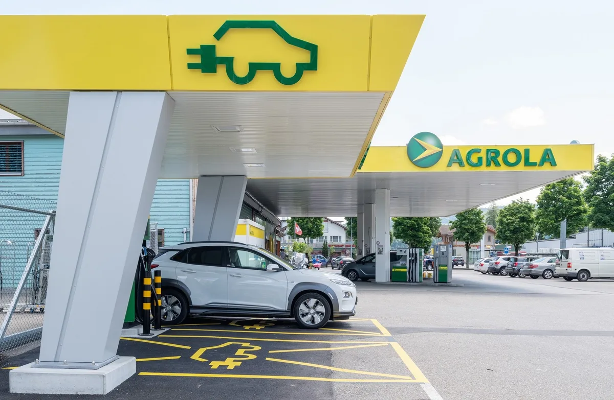 agrola_sls_worb Bei Agrola soll man künftig vermehrt auch Strom tanken können